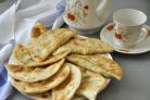 Чебуреки с яйцом
