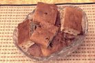 Бананово-амарантовый пирог с изюмом