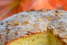 Пирог с грушами и персиками