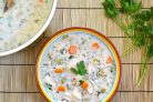 Сливочный суп с курицей и рисом