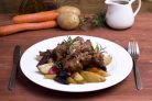 Свинина, тушеная с сушеными грибами