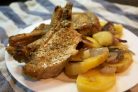 Картошка с ребрышками в духовке