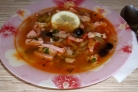 Солянка с мясом и колбасой