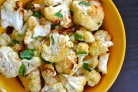 Цветная капуста с чесноком и сыром