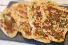 Лепешки наан с сыром и зеленью