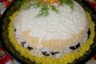 Салат с черносливом и сыром