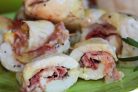 Рулетики из куриного филе
