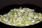 Салат с пекинской капустой и яйцами