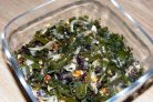 Салат из маринованной морской капусты