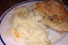 Курица с подливой и овощами