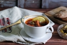 Солянка с оливками