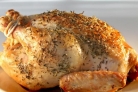 Курица, фаршированная яблоками