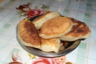 Пирожки с грибами солеными