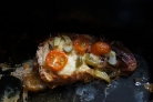 Мясо по-французски в духовке с помидорами