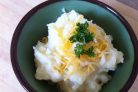 Картофельное пюре с чесноком и перцем