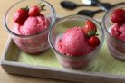 Клубничное мороженное на рисовом молоке