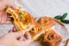 Рулеты с сыром и перцем