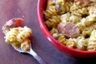 Макароны с сосиской и яйцом