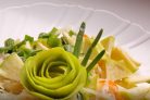 Салат из квашеной капусты с яблоками