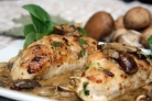 Жареная курица со сливочным соусом