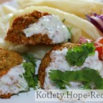 Фалафель с хумусом и картофелем фри