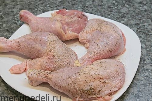 Куриные окорочка с рисом и овощами в духовке Куриные окорочка с рисом и овощами в духовке