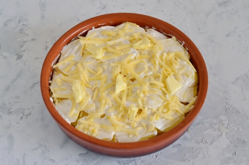 Вкусная картошечка в чесночно-сметанном соусе Вкусная картошечка в чесночно-сметанном соусе