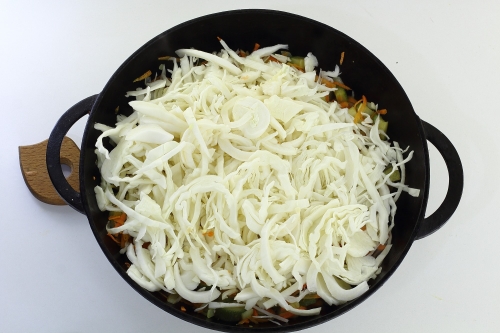 Тушеная капуста с кабачками на гарнир Тушеная капуста с кабачками на гарнир