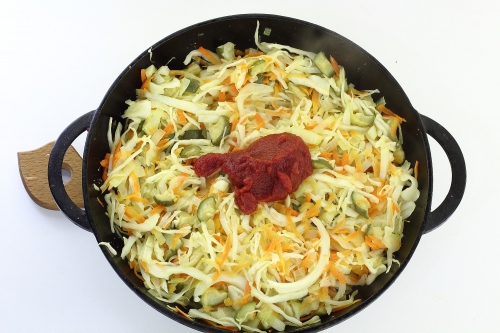 Тушеная капуста с кабачками на гарнир Тушеная капуста с кабачками на гарнир