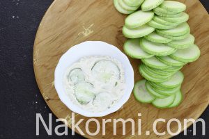 Кабачки, жаренные с яйцом