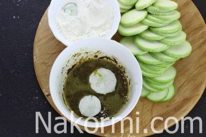 Кабачки, жаренные с яйцом