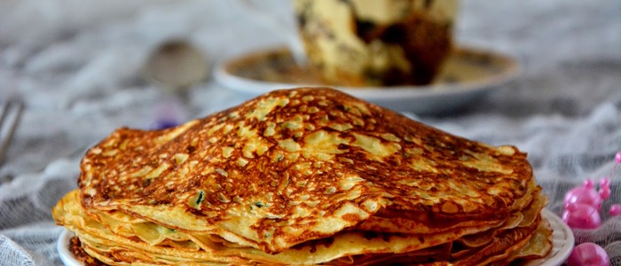 Сырные блины с зеленью