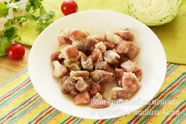 мясо режем кусочками
