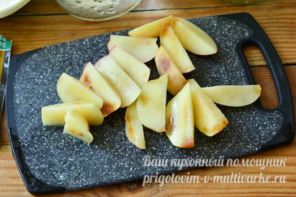 нарезанные персики