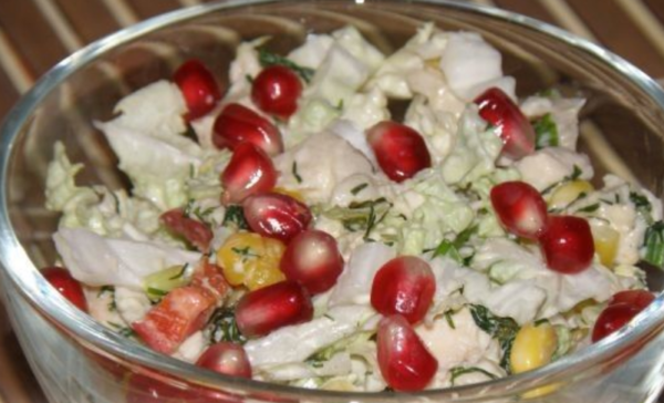Салат из пекинской капусты с курицей