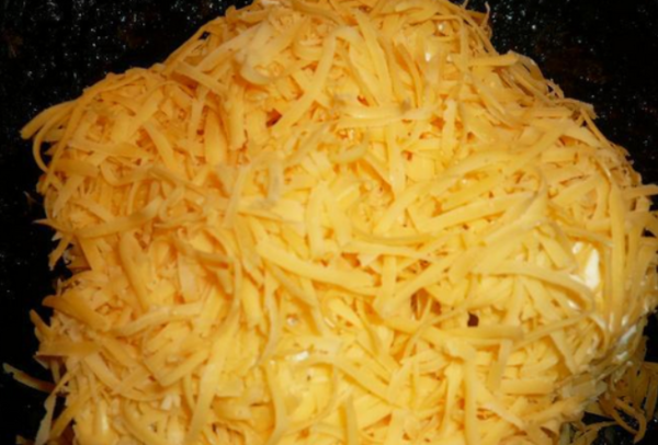 Цветная капуста, запеченная под сыром