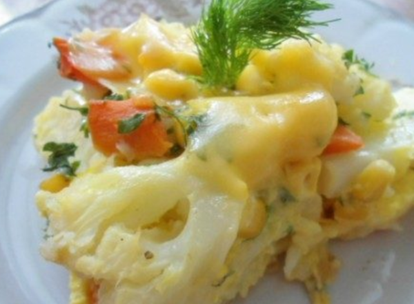 Цветная капуста, запеченная под сыром
