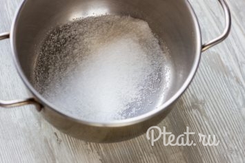 Шоколадный мусс с карамелью Шоколадный мусс с карамелью