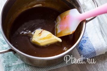Шоколадный мусс с карамелью Шоколадный мусс с карамелью