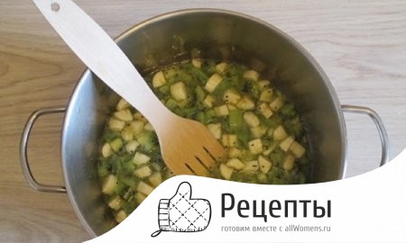 Вливаем немного воды 1498122662_varene-iz-bananov-26