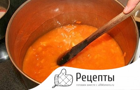 Варим и добавляем сахар в массу 1499022725_abrikosovoe-povidlo-18