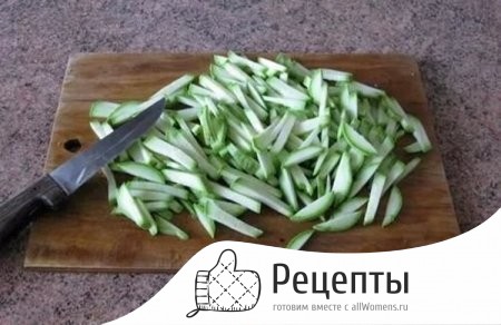 Кабачки режем полосками 1504707114_salat-uncle-bens-iz-kabachkov-na-zimu-12