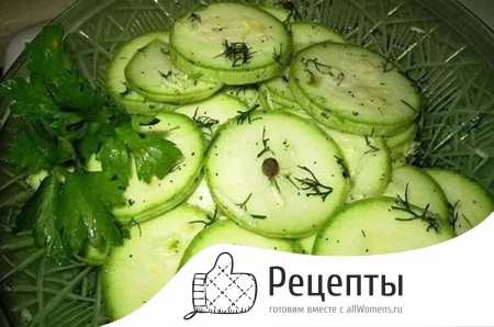 Моем и нарезаем кабачки кружочками 1504722989_marinovannye-kabachki-na-zimu-2