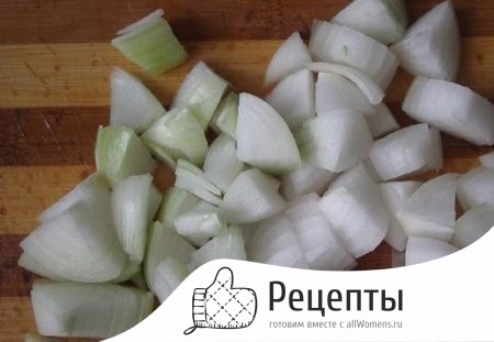 Измельчаем лук 1505068587_salat-desyatochka-na-zimu-s-baklazhanami-5