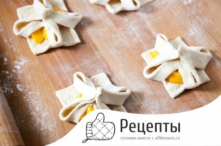 Рецепт шустреньких слоек с персиками 1511008217_2
