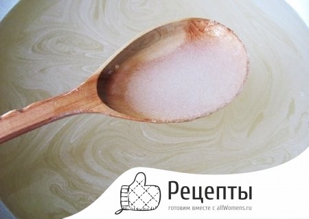 1495774128_varene-iz-chernoy-smorodiny-na-zimu-60