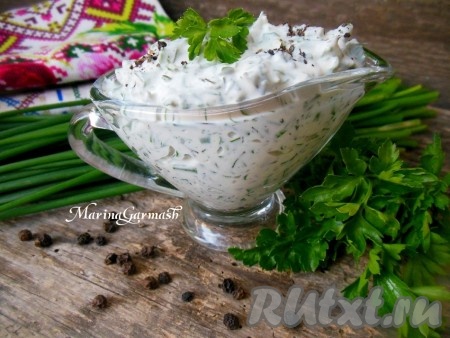 Сметанный соус с зеленью
