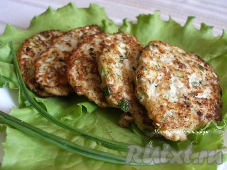 Оладьи из кабачка с куриным фаршем