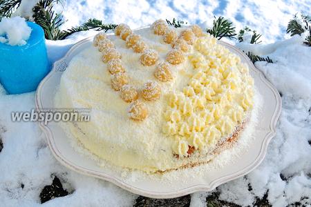 Фото рецепта Миндально-кокосовый торт с марципаном