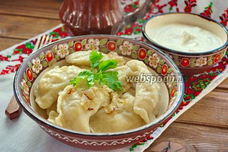 Фото рецепта Украинские вареники с капустой и яйцом